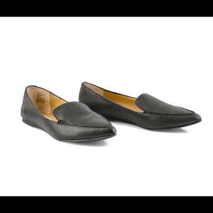 Steve Madden flats size 8